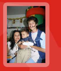 Shows musicales, mini carnavalito con sonido, luces y recreacion.